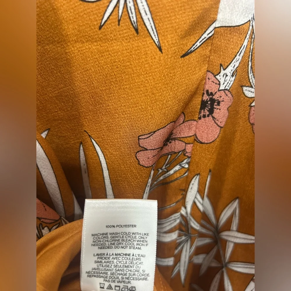 Express Floral Faux Wrap Mini Dress - Picture 6 of 6